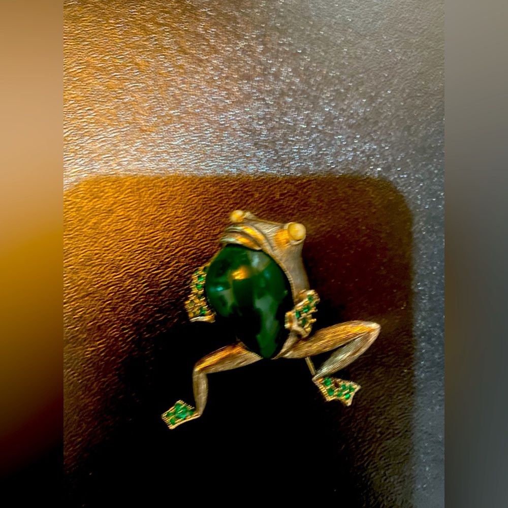 Vintage Tortolani Green Glass Belly Frog Rhinestone Pin or Brooch